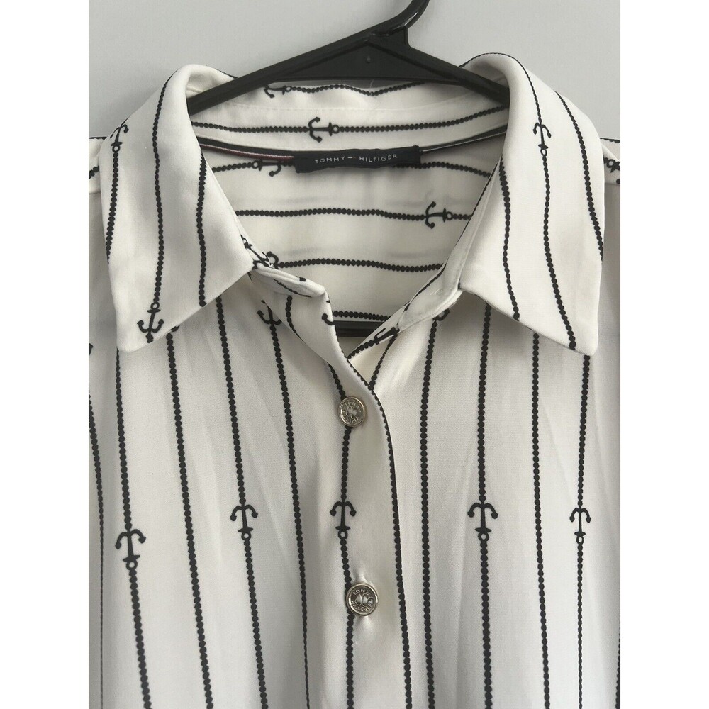 tommy hilfigerwomen Sleeveless Small White Anchor Design Shirt